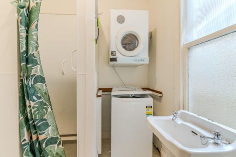 Photo of property in 46 Heriot Row, Dunedin Central, Dunedin, 9016