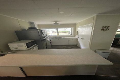 Photo of property in 275 Thornton Road, Cambridge, 3496