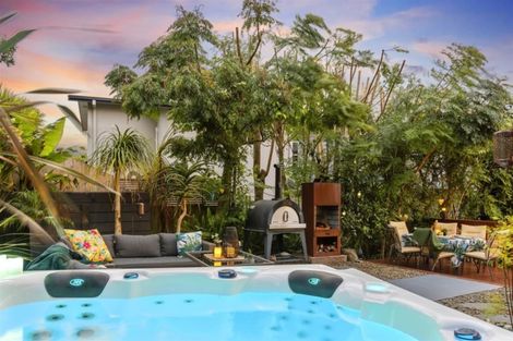 Photo of property in 14 Eyres Place, Ohauiti, Tauranga, 3112