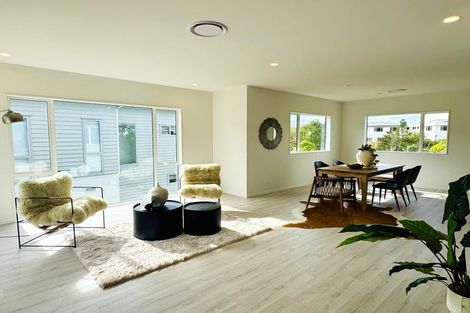 Photo of property in 84 Arran Drive, Orewa, 0931