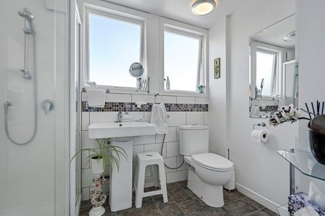 Photo of property in 3 Hamilton Drive, Waiuku, 2123