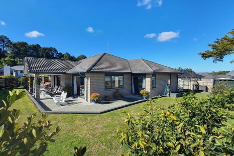 Photo of property in 6 Northwood Close, Warkworth, 0910