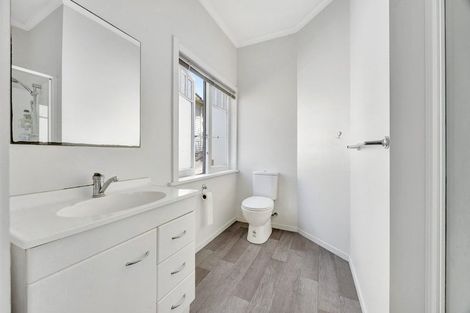 Photo of property in 87 Lake Road, Frankton, Hamilton, 3204