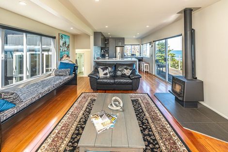 Photo of property in 18 Sunset Parade, Kai Iwi, Whanganui, 4574