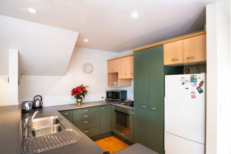 Photo of property in 2a John Rymer Place, Kohimarama, Auckland, 1071
