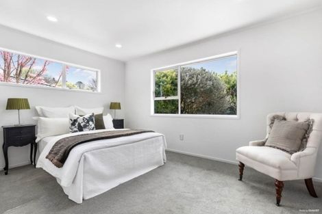 Photo of property in 48 Oreil Avenue, West Harbour, Auckland, 0618