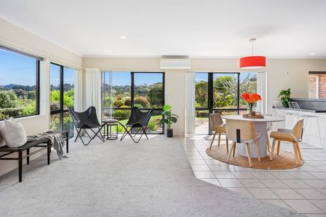 Photo of property in 4 Sunset Parade, Parua Bay, Whangarei, 0174