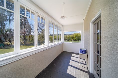 Photo of property in 5689 Ettrick-raes Junction Road, Millers Flat, Roxburgh, 9572