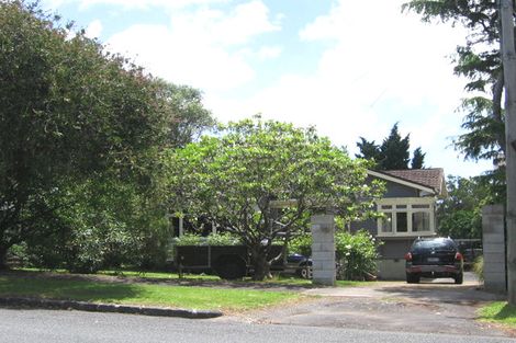 Photo of property in 115 Wheturangi Road, Greenlane, Auckland, 1051