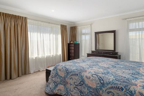 Photo of property in 8 Fearnley Grove, Pyes Pa, Tauranga, 3112