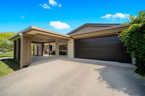 Photo of property in 26 Fratley Avenue, Farm Cove, Auckland, 2012