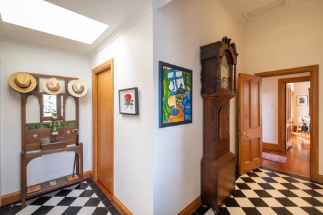 Photo of property in 29 Cameron Road, Bluff Hill, Napier, 4110