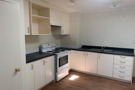 Photo of property in 2a Snead Place, Hamilton East, Hamilton, 3216