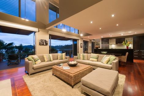 Photo of property in 14a Kaha Place, Russell, 0272