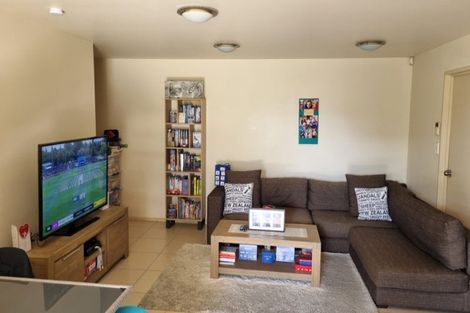 Photo of property in 71 Kittiwake Drive, Schnapper Rock, Auckland, 0632