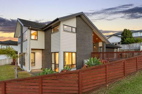 Photo of property in 5 Kingfisher Road, Silverdale, 0932