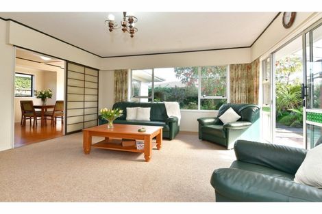 Photo of property in 2/14 Alice Avenue, Orewa, 0931