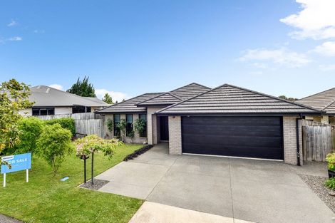 Photo of property in 8 Carlingford Rise, Dinsdale, Hamilton, 3204