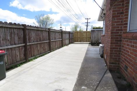 Photo of property in 393 West Coast Road, Glen Eden, Auckland, 0602