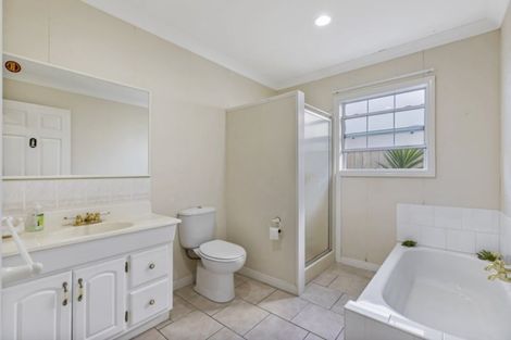 Photo of property in 59 Corinth Grove, Papamoa Beach, Papamoa, 3118