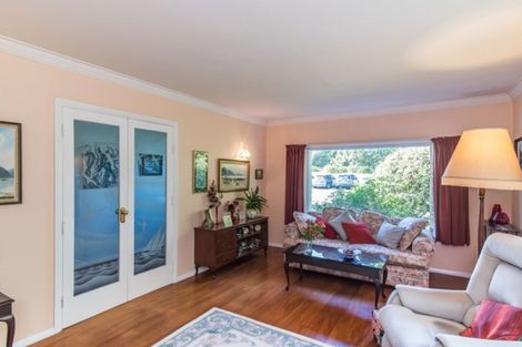 Photo of property in 7-7a Weka Road, Raumati Beach, Paraparaumu, 5032