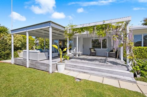 Photo of property in 19 Harbour View Road, Point Wells, Warkworth, 0986