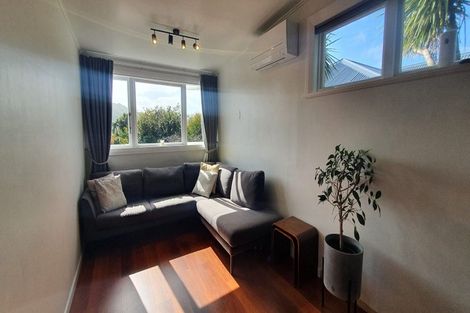 Photo of property in 54 Duthie Street, Karori, Wellington, 6012