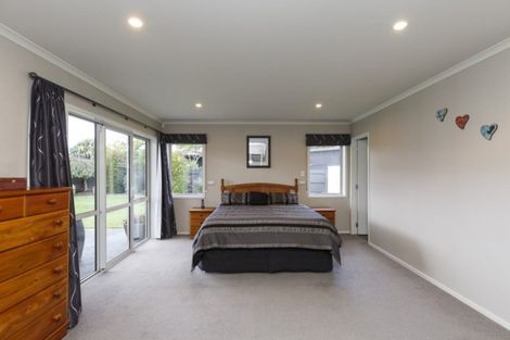 Photo of property in 10 Doncaster Court, Awapuni, Palmerston North, 4412