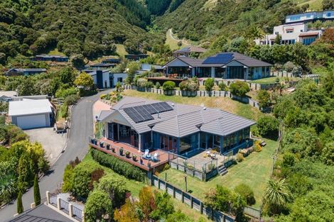 Photo of property in 18 Springlea Heights, Atawhai, Nelson, 7010