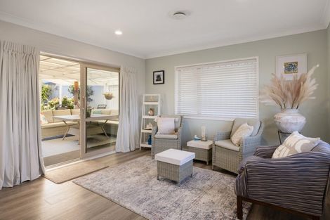 Photo of property in 60 Plateau Heights, Mount Maunganui, 3116