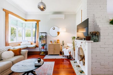 Photo of property in 1 Hinau Street, Maeroa, Hamilton, 3200