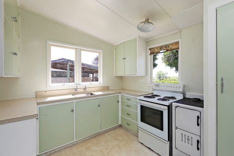 Photo of property in 50 Kuku Street, Te Awanga, 4102