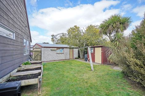 Photo of property in 6 Betula Place, Parklands, Christchurch, 8083
