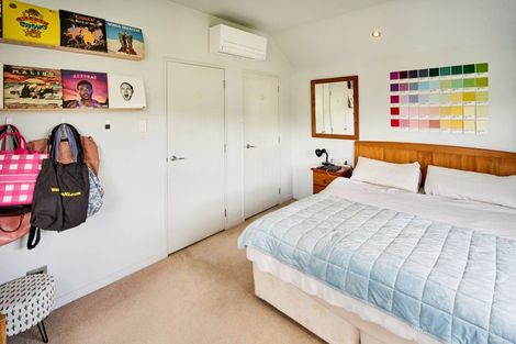 Photo of property in 12a Redwood Avenue, Tawa, Wellington, 5028