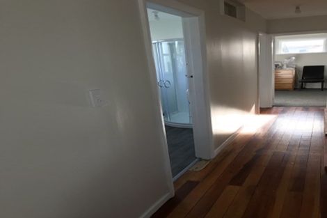 Photo of property in 2 Coleman Street, Paraparaumu, 5032