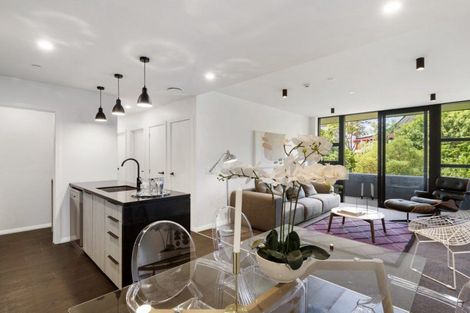 Photo of property in 410/8 Kingsland Terrace, Kingsland, Auckland, 1021