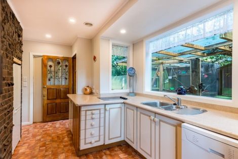 Photo of property in 8 Hartley Terrace, Massey, Auckland, 0614