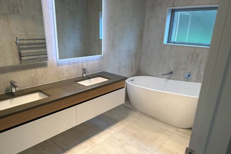 Photo of property in 50 Headland Drive, Long Bay, Auckland, 0630