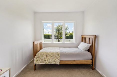 Photo of property in 9 Eskdale Road, Birkdale, Auckland, 0626
