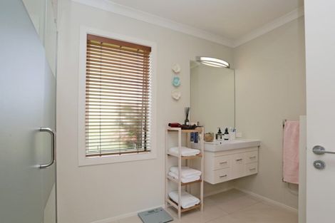 Photo of property in 37 Northwood Avenue, Waikiwi, Invercargill, 9810