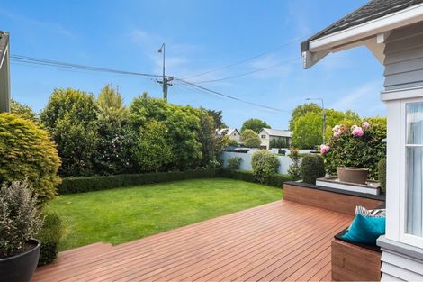 Photo of property in 59 Kotare Street, Fendalton, Christchurch, 8041
