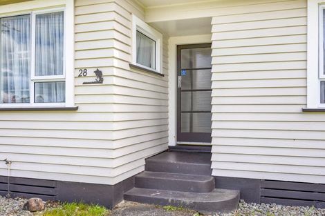 Photo of property in 28 Celia Street, Stratford, 4332