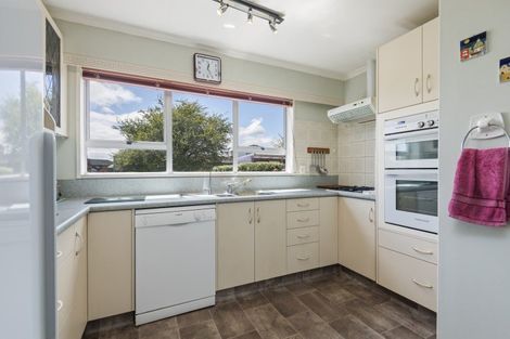 Photo of property in 3 Sheraton Grove, Highbury, Palmerston North, 4412