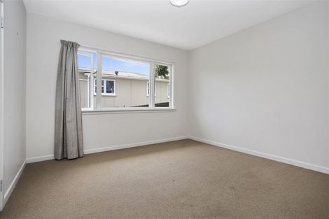 Photo of property in 7 Kamara Road, Glen Eden, Auckland, 0602