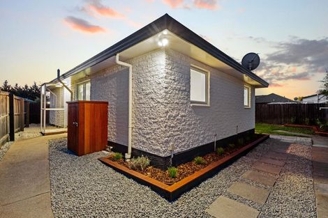 Photo of property in 30a Hooker Avenue, Bryndwr, Christchurch, 8053