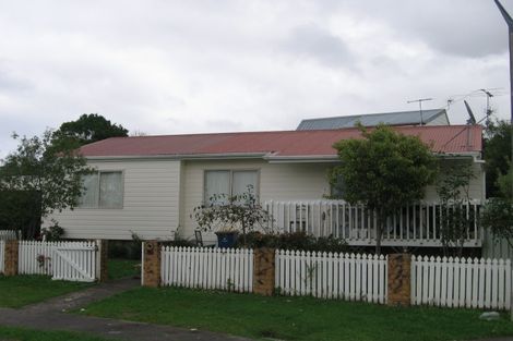 Photo of property in 14 Lacebark Court, Titirangi, Auckland, 0604