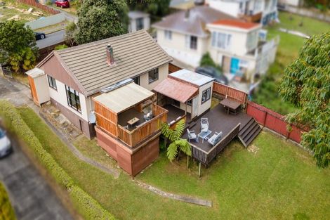 Photo of property in 25 Waihemo Street, Waitangirua, Porirua, 5024