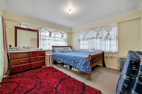 Photo of property in 92 Fisher Crescent, Otara, Auckland, 2023