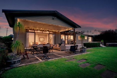 Photo of property in 145 Kanohi Road, Kaukapakapa, 0873