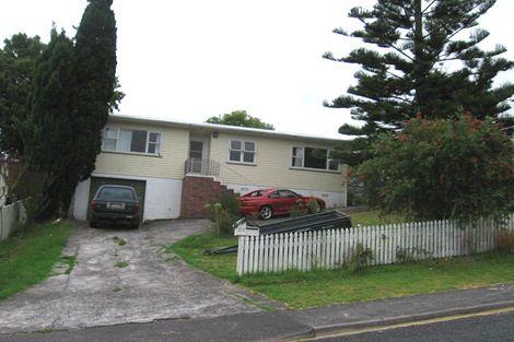 Photo of property in 21 Lanigan Street, Birkdale, Auckland, 0626